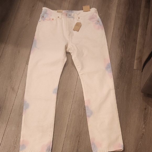 501 Levis White Jeans with Pastel Tie-Dye Accents - Picture 1 of 6